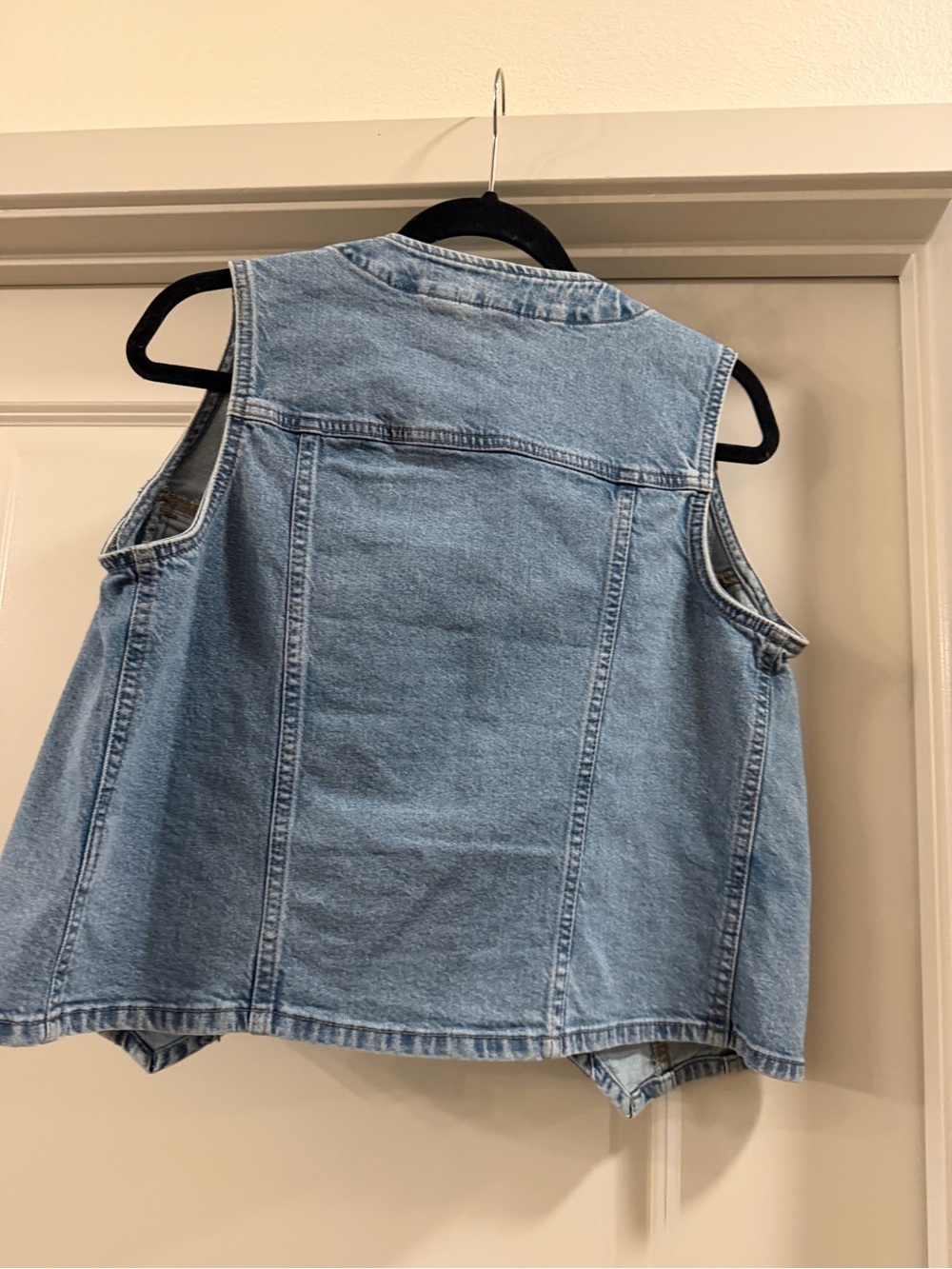 Universal Thread Light Blue Denim Vest - Picture 4 of 4